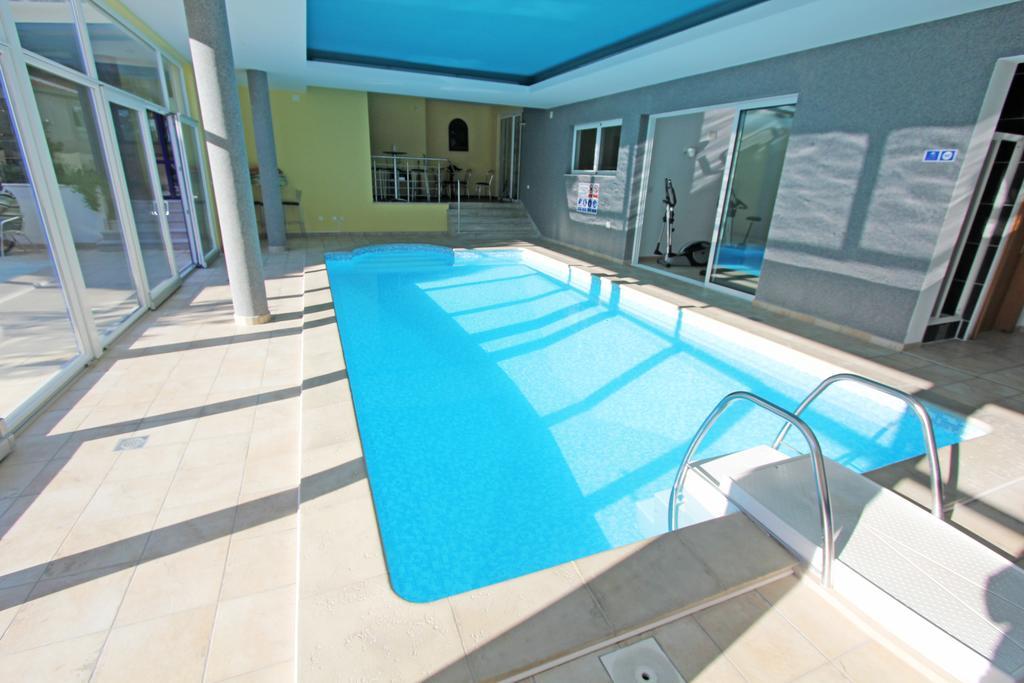 Apartments Villa Ceres Klek Exterior photo